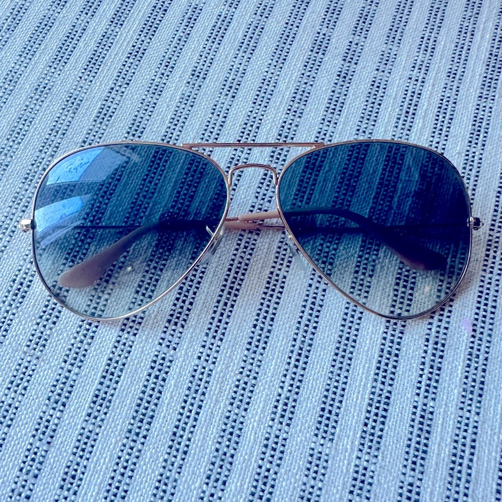 Ray-Ban Blue Gradient Aviator Sunglasses
